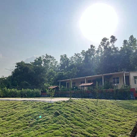 فندق Vrisa Mountain Retreat Welhe المظهر الخارجي الصورة